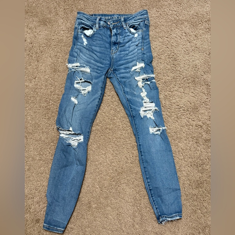 American Eagle Outfitters Women's Blue Distressed Skinny Jeans